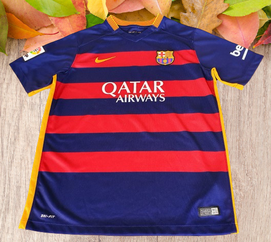 Vintage Soccer Jersey Nike Dri Fit Spanish La Liga Barcelona FC 2015 2016 La Liga Treble Home Jersey Nike Shirt Camiseta 13 14 Yrs Old 659032 422