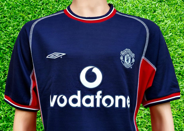 Vintage Soccer Jersey Umbro English Premier Manchester United FC 2000 01 Fa League Champion Umbro 3rd Jersey Shirt Medium