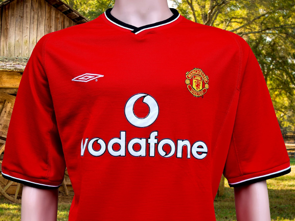 Kits authentiques vs répliques du maillot domicile 24-25 de Manchester United - Footy Headlines FR Kits authentiques vs répliques du maillot domicile 24-25 de Manchester United - Footy Headlines FR