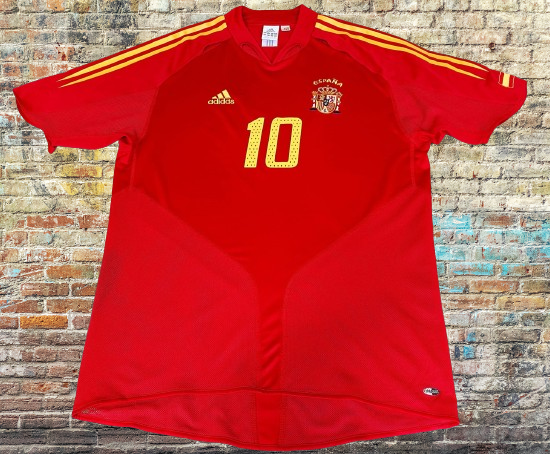 Adidas t shirt clearance 10 euro