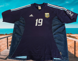 ARGENTINA 2002 WORLD CUP QUALIFICATION LEGENDARY HERNAN CRESPO 19 AWAY ADIDAS JERSEY SHIRT CAMISETA EXTRA LARGE # AVG002