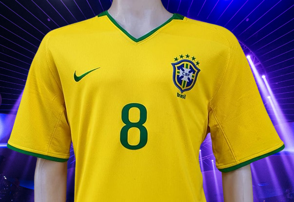 Vintage Soccer Jersey Nike Dri Fit Brazil 2008 2010 World Cup in South Africa Home KAKA 8 Jersey Nike Shirt L 258950 493