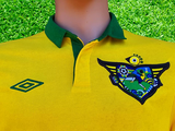 BRAZIL 2010 UMBRO WORLD CHAMPIONS COLLECTION CREST BY FERNANDO CHAMARELLI COMMEMORATIVE JERSEY SIZE 38