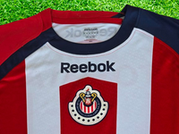 MEXICO LIGA MX CHIVAS DE GUADALAJARA 2009-2010 HOME REEBOK SHIRT MEDIUM