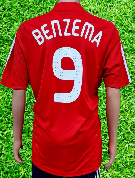 maillot benzema en or