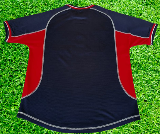 Manchester United Troisième Maillot de foot 2003 - 2004. Sponsored by Manchester United Troisième Maillot de foot 2003 - 2004. Sponsored by