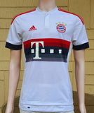 GERMAN BUNDESLIGA BAYERN MUNICH 2015-2016 BUNDESLIGA & DFB POKAL CHAMPION ADIDAS AWAY JERSEY SMALL