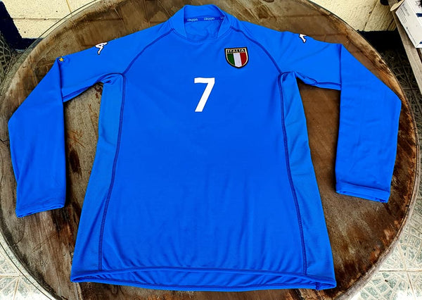 Team Italy Soccer Jersey - 2002 Home Jersey by Kappa - Del Piero 7 - Mens Medium Team Italy Soccer Jersey - 2002 Home Jersey by Kappa - Del Piero 7 - Mens Medium